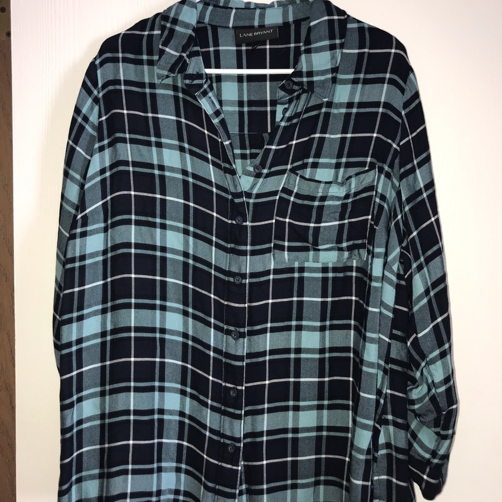 Teal/black plaid. Land Bryant 18/20 long sleeve